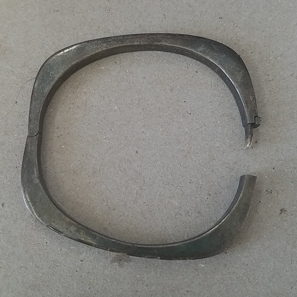 Sterling Silver and Alabaster Square Bracelet - Picture 4 of 6